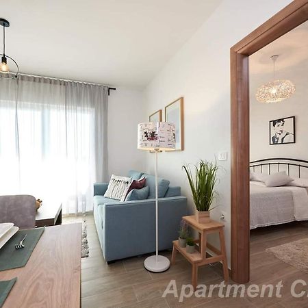 Luxury Apartment Charm With Pool تروغير المظهر الخارجي الصورة