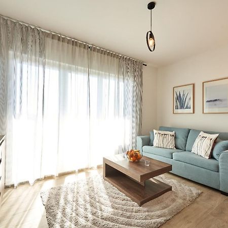 Luxury Apartment Charm With Pool تروغير المظهر الخارجي الصورة
