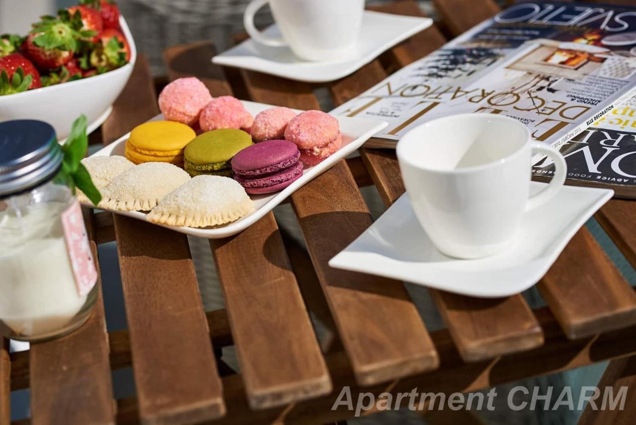 Luxury Apartment Charm With Pool تروغير المظهر الخارجي الصورة