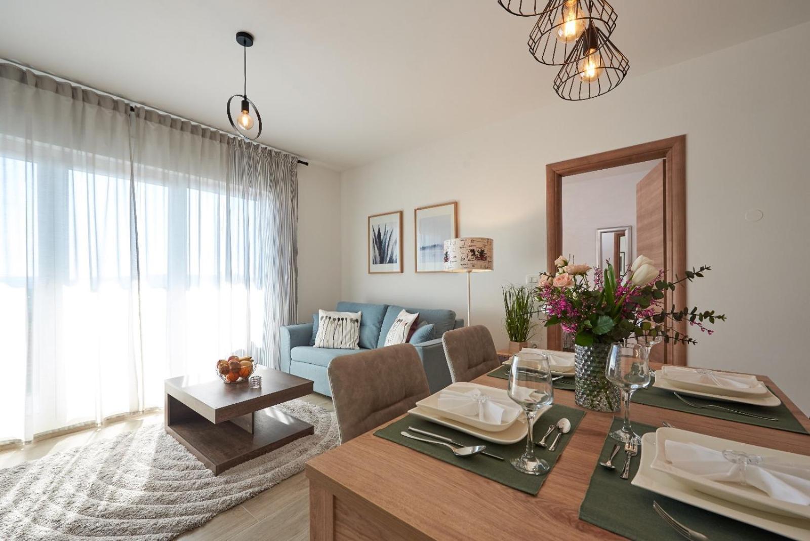 Luxury Apartment Charm With Pool تروغير المظهر الخارجي الصورة
