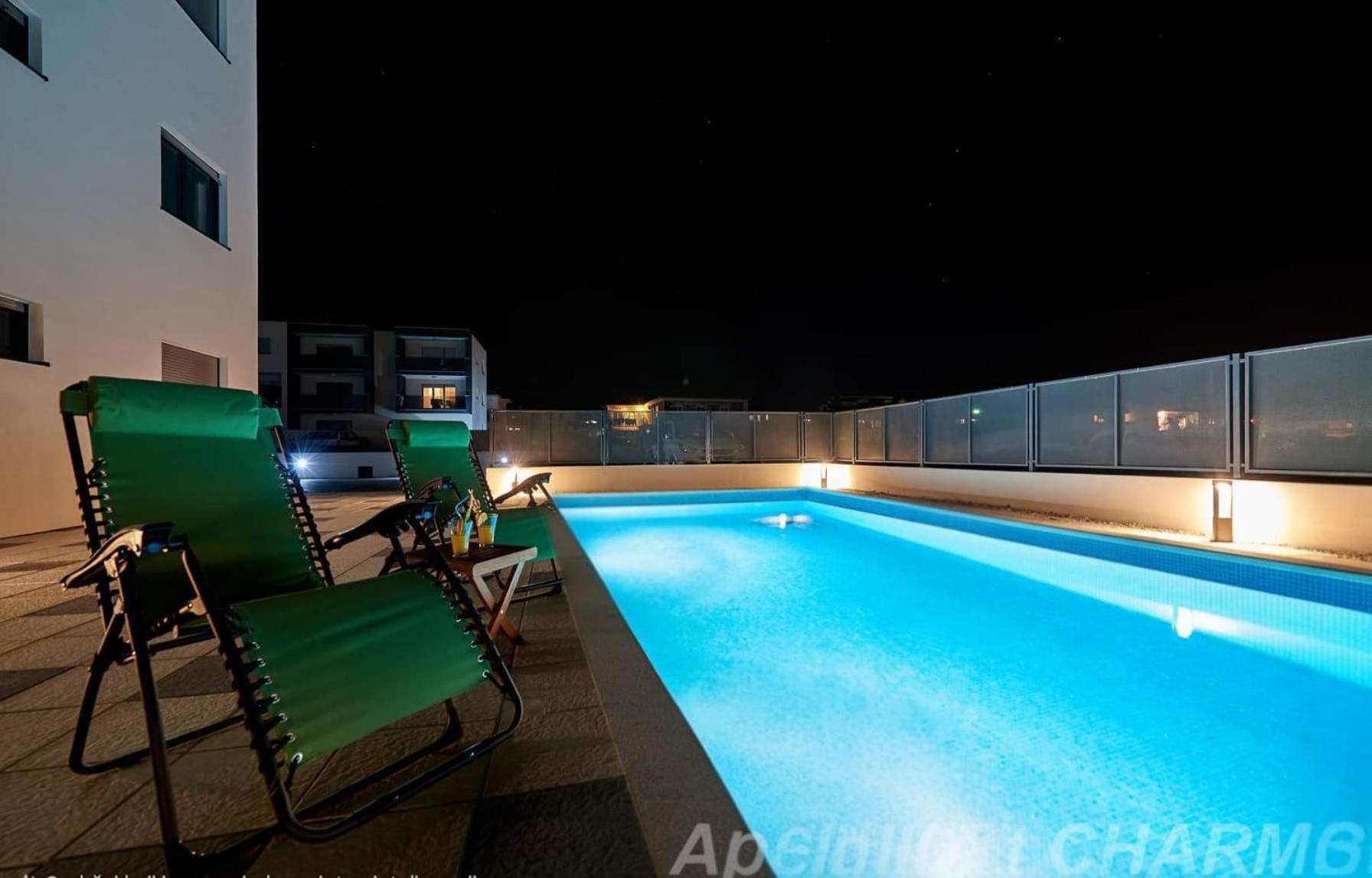 Luxury Apartment Charm With Pool تروغير المظهر الخارجي الصورة