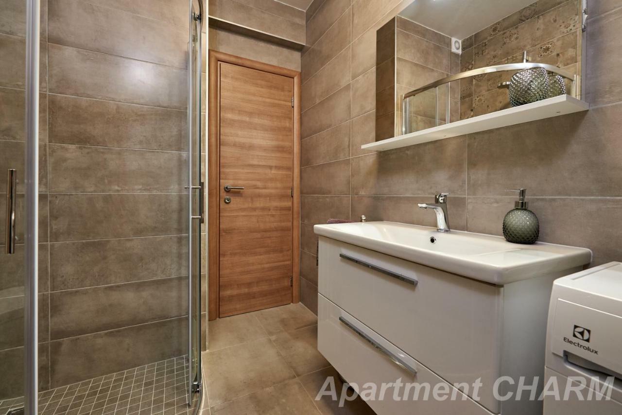 Luxury Apartment Charm With Pool تروغير المظهر الخارجي الصورة