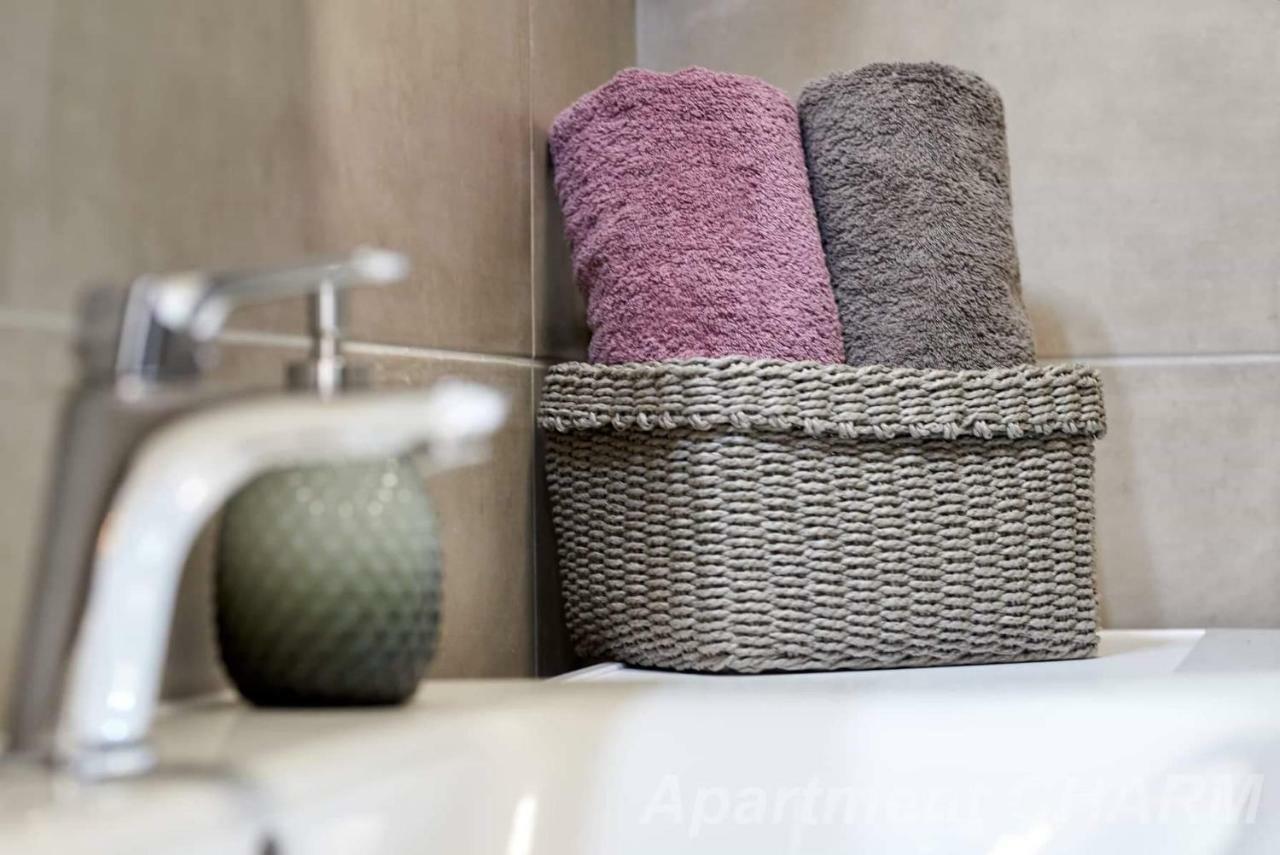Luxury Apartment Charm With Pool تروغير المظهر الخارجي الصورة