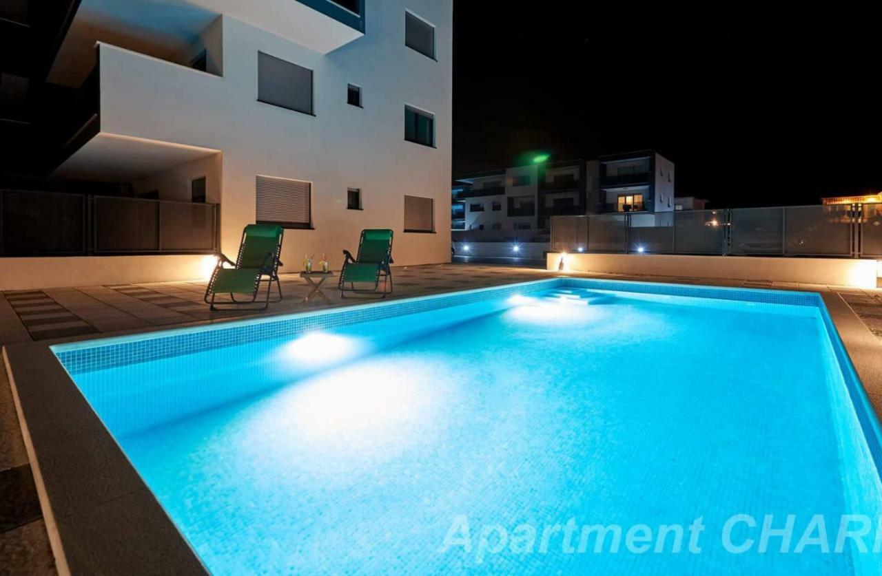 Luxury Apartment Charm With Pool تروغير المظهر الخارجي الصورة